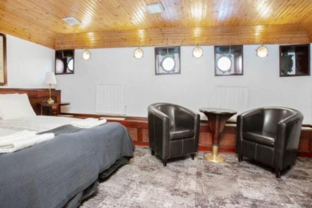 Maelardrottningen Yacht Hotel Стокхолм Екстериор снимка